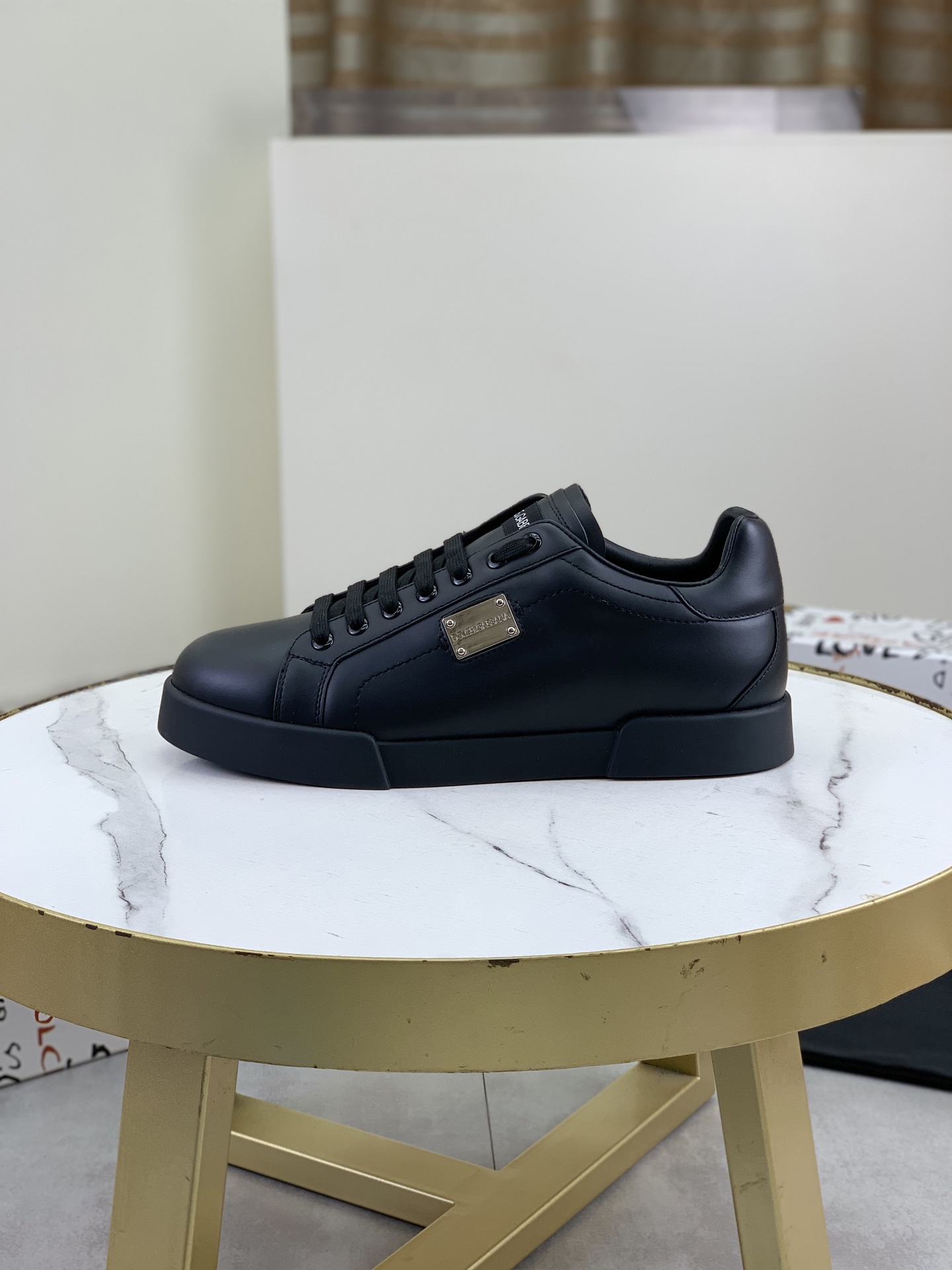 olce & Gabbana shoe
